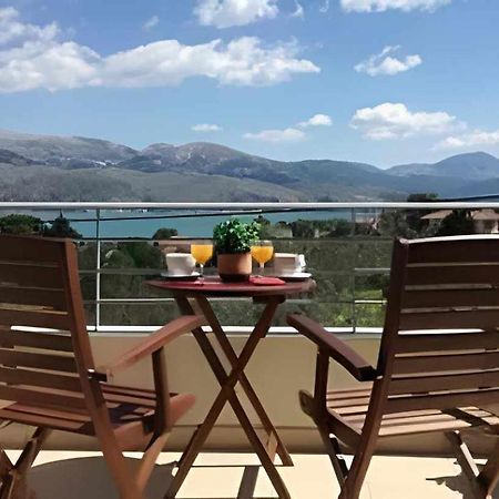 Apartmán Vista Di Mare Lixouri Exteriér fotografie